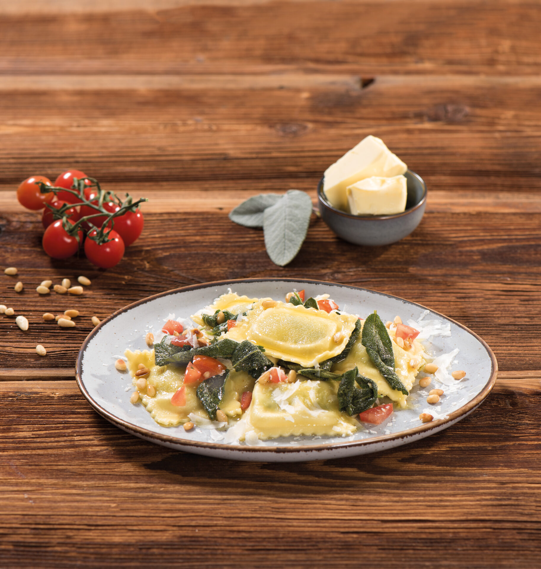 RS14282_Rezept_13_Ravioli Ricotta mit brauner Butter und Salbei_H (1)